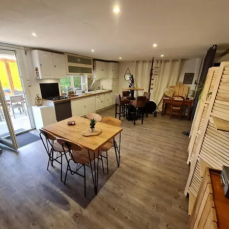 Le13depic, Gite, Spa, Sauna, Piscine, Massage, Repas, Adult Only Saint-Romain-le-Puy